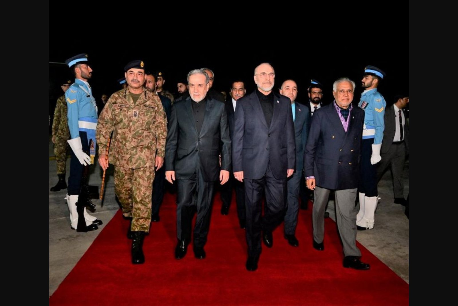 Diplomacy in Islamabad Faces Early Obstacles as Iran Demands Lebanon, Sanctions Deals