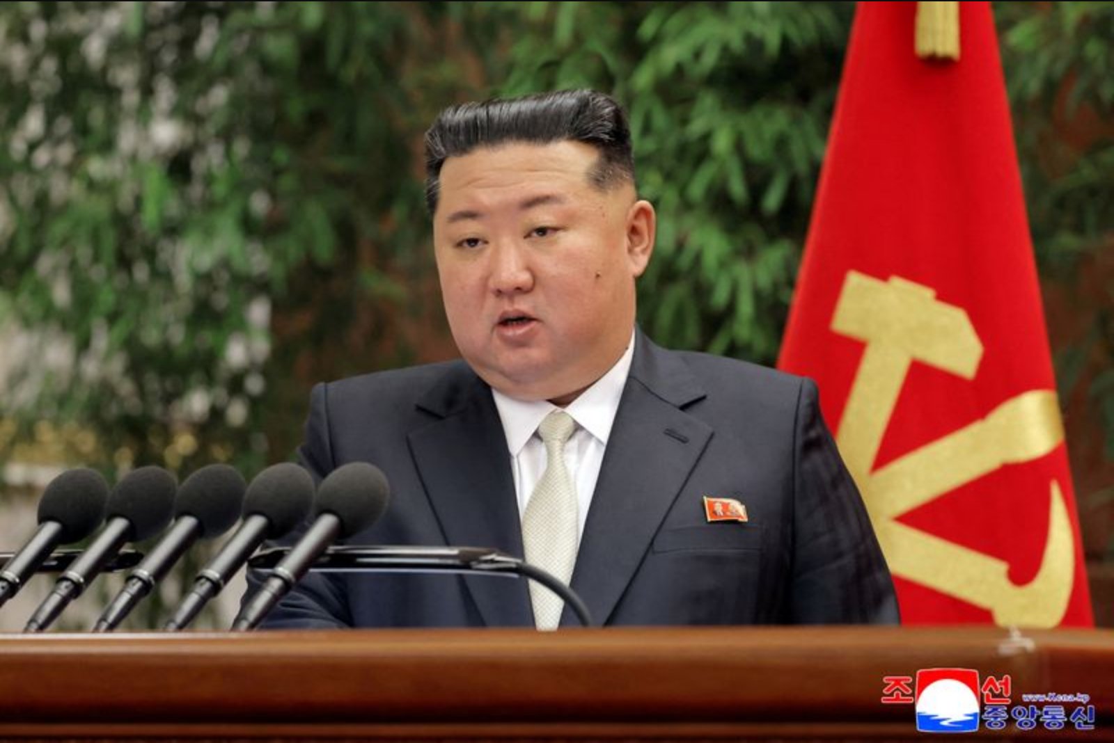 Kim Jong Un Hails Soldiers Who Took Their Own Lives During Fighting in Kursk