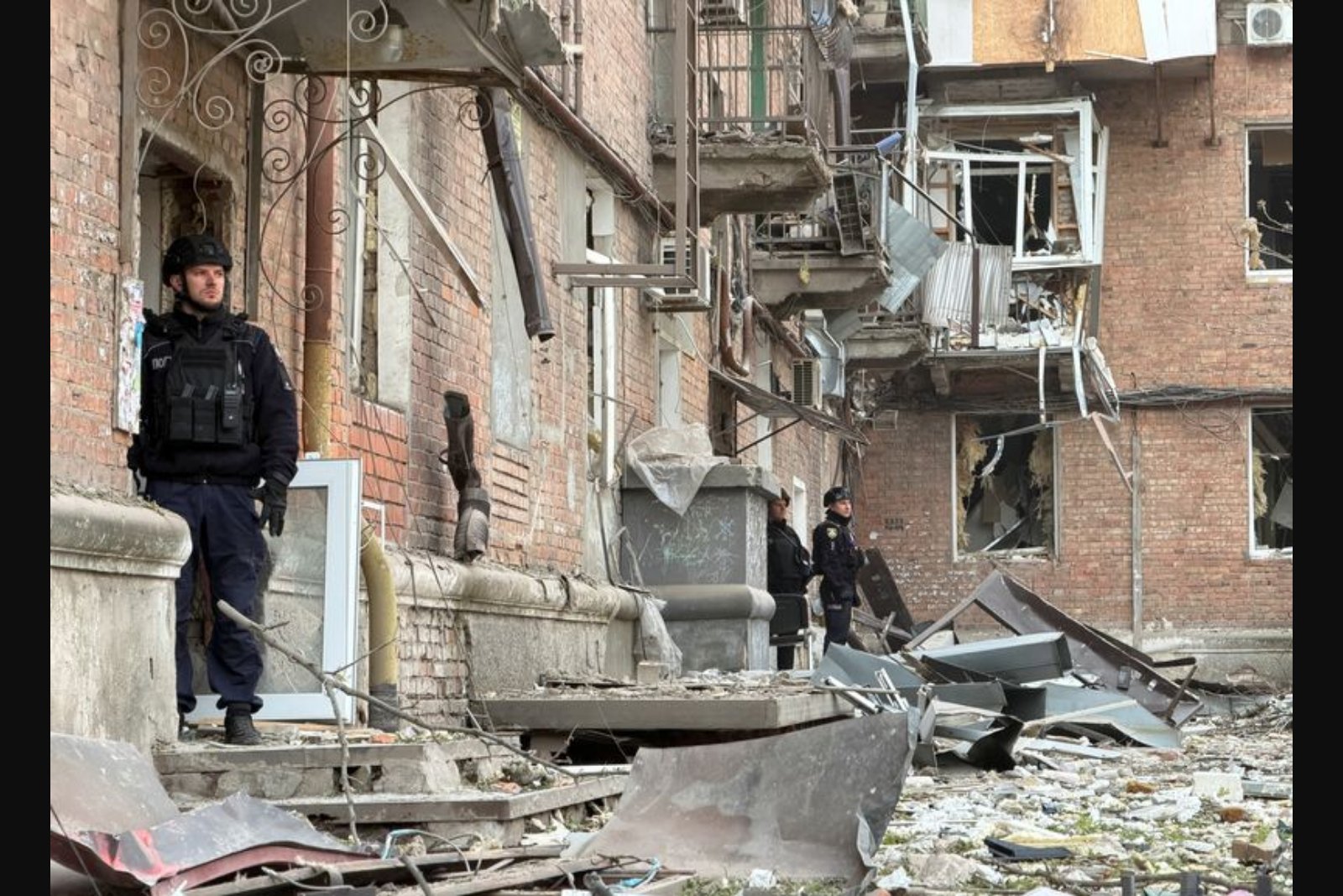 Large Russian Assault on Ukraine Kills Four, Strikes Urban Infrastructure in Dnipro and Other Regions