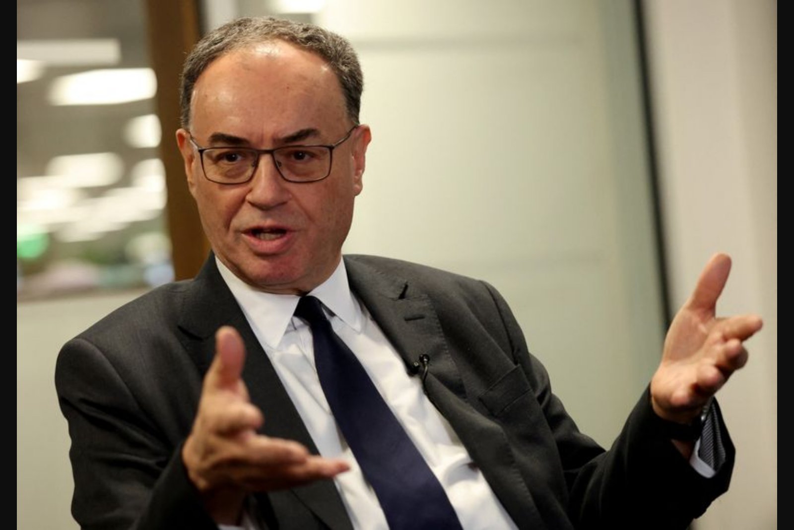 FSB Chair Flags Risk of a 'Double or Triple Whammy' as Funding Costs Rise