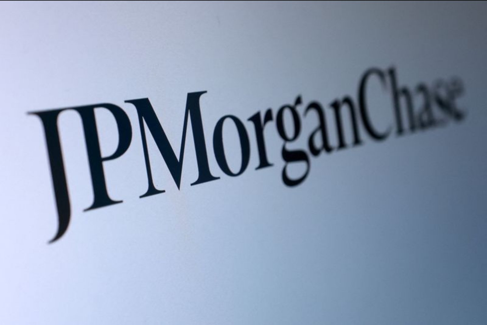 JPMorgan Seeks SEC Approval for Private Credit Fund with 7.5% Quarterly Redemptions