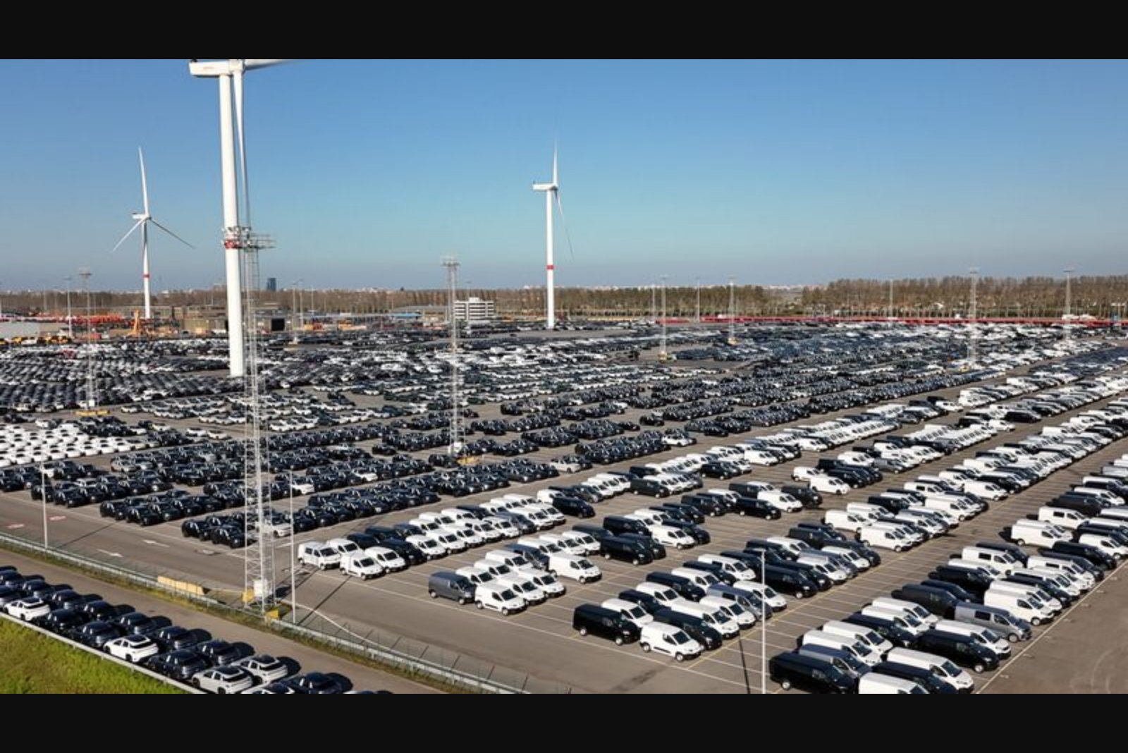 European New Car Registrations Tick Up in February as EV Momentum Continues