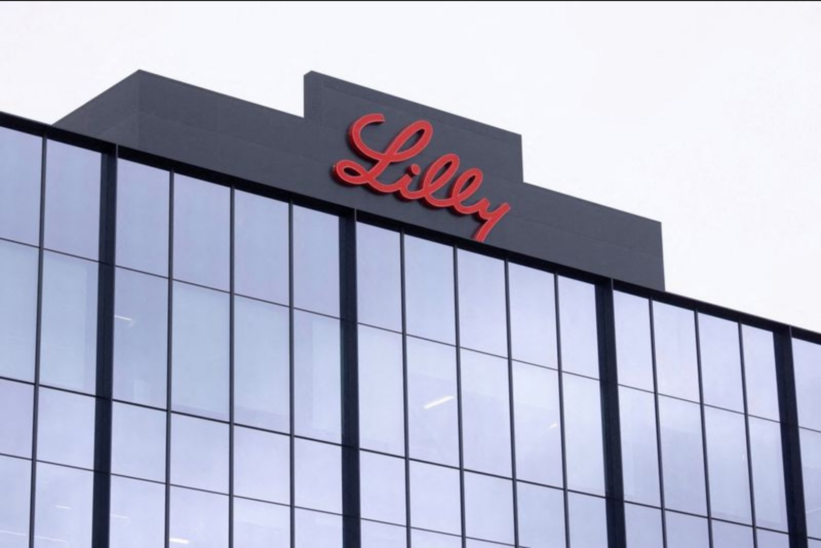 Competition Intensifies for Oral Obesity Drugs as Lilly Secures U.S. Approval