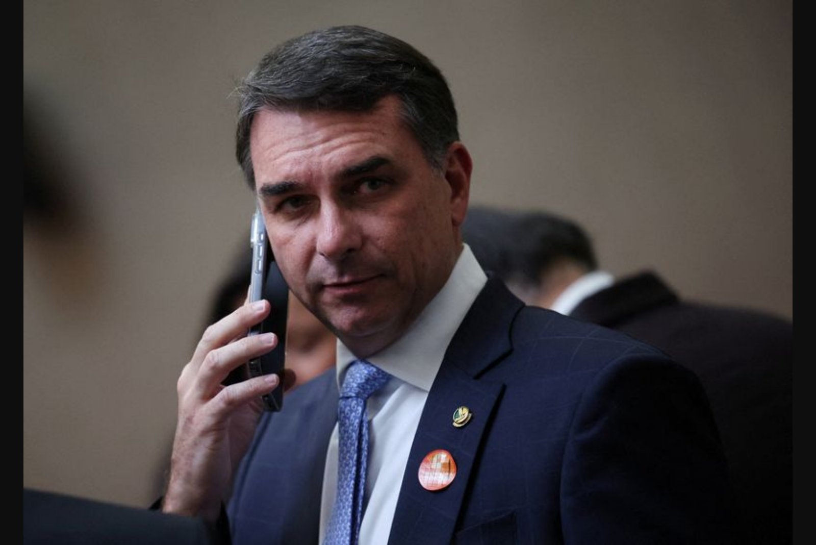 Bolsonaro Son’s Admission of Contact With Jailed Banker Jolts Allies and Markets