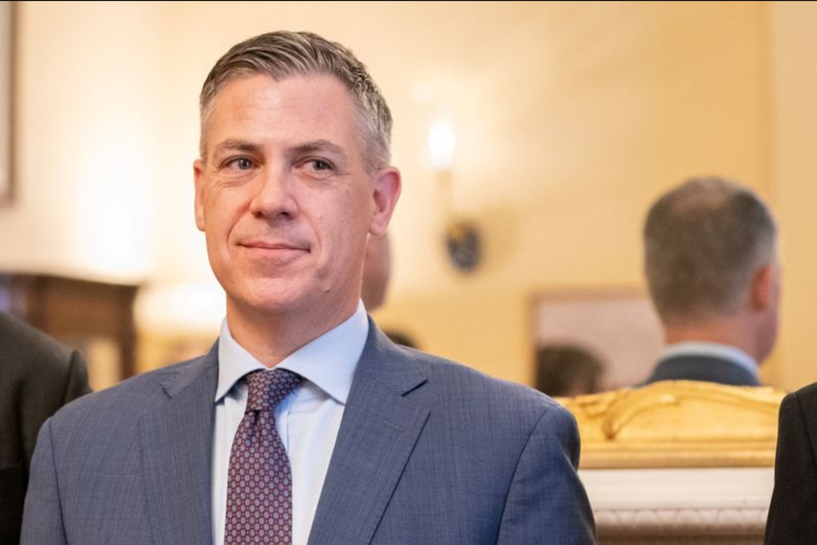 U.S. Senator Urges Taiwan Legislature to Approve Stalled $40 Billion Defence Package