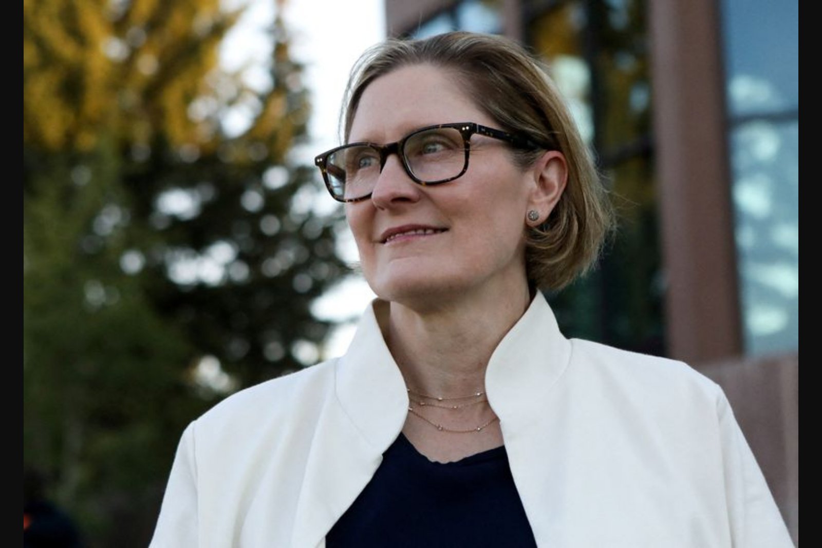 Philadelphia Fed’s Paulson Flags Middle East Conflict and AI as New Economic Uncertainties