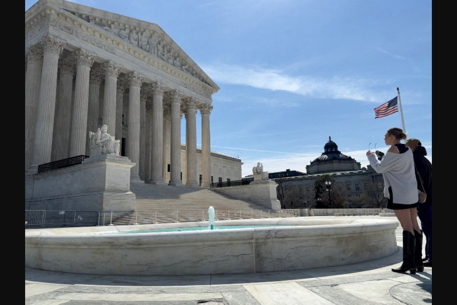 Supreme Court Unanimously Shields Cox from Damages Retrial in Major Music-Piracy Case