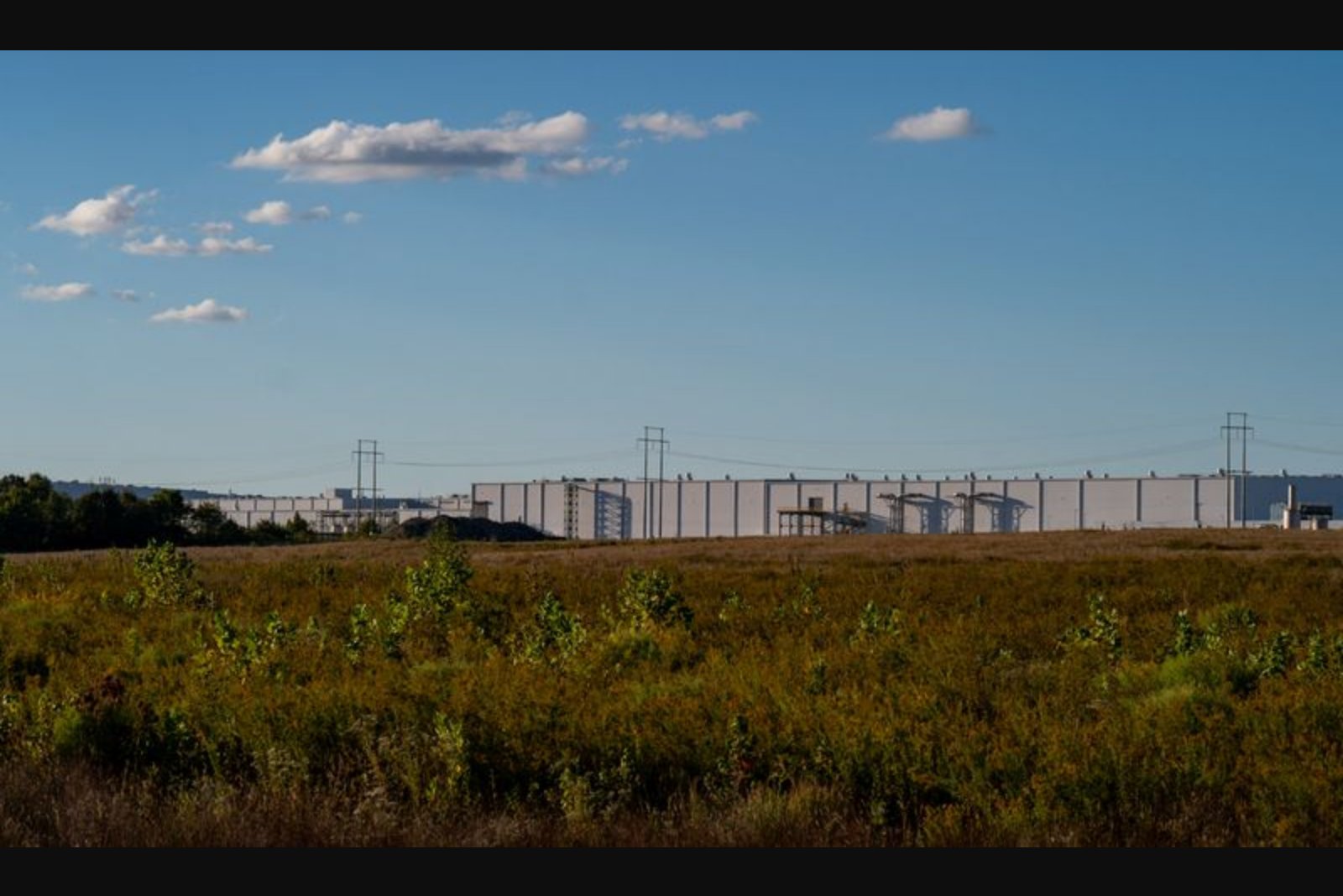 Automakers and Cell Makers Struggle with Costly Shift from EV Batteries to Stationary Storage