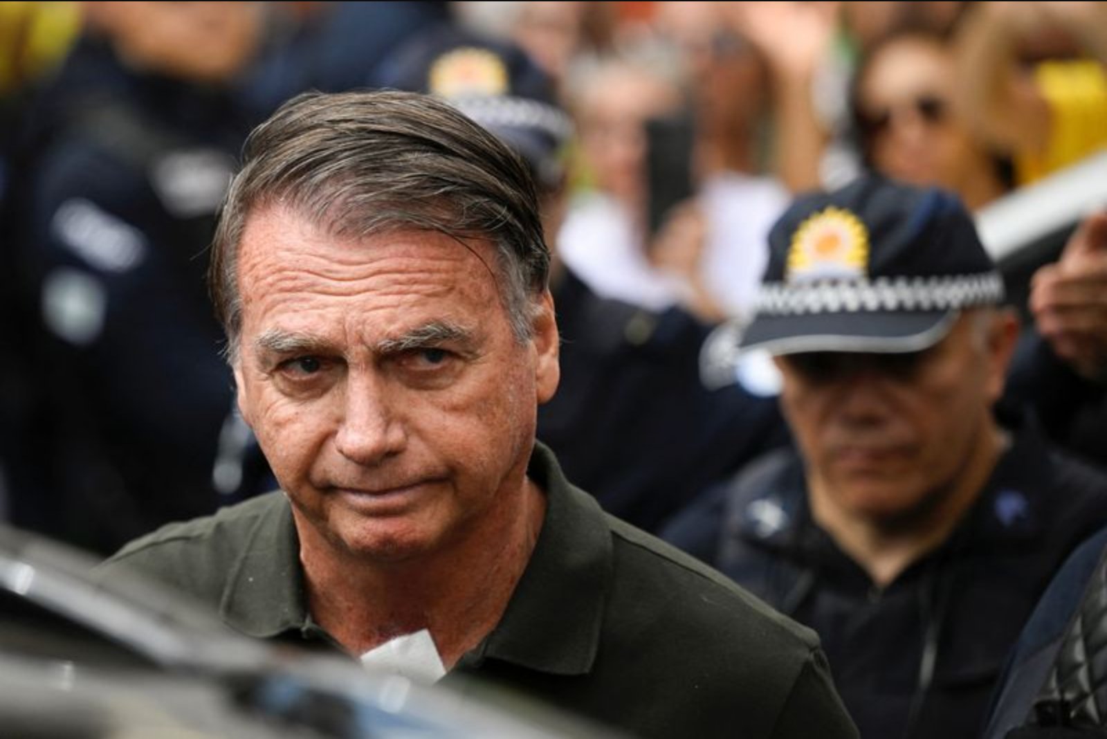 Brazilian Supreme Court Orders Jair Bolsonaro into Temporary House Arrest on Medical Grounds