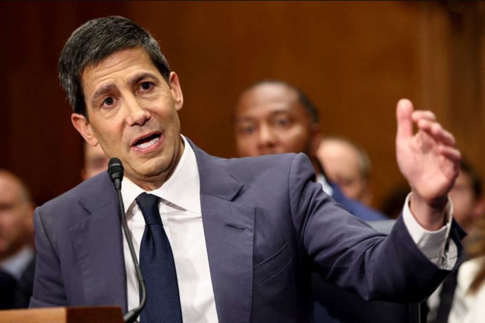 Warsh Pushes for a Rethink of Inflation Measurement Amid Conflicting Signals at the Fed