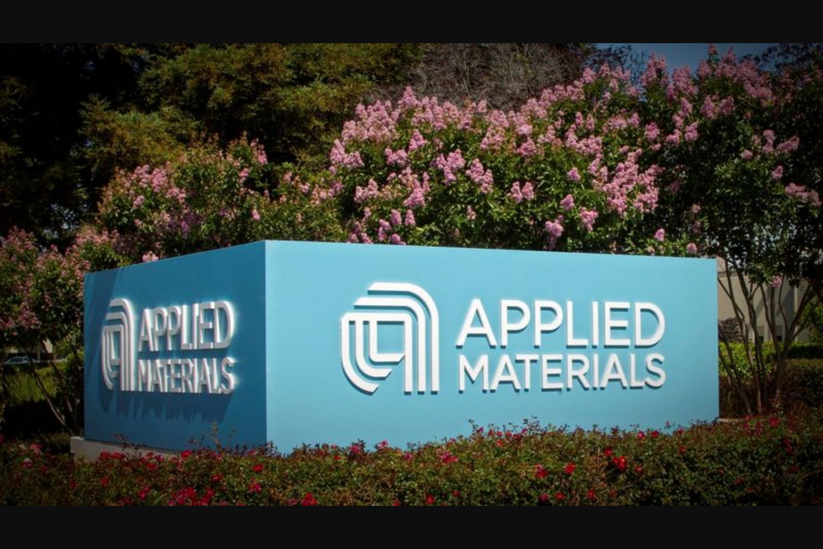 U.S. Orders Pause on Some Shipments to Hua Hong, Citing Advanced Chip Risks