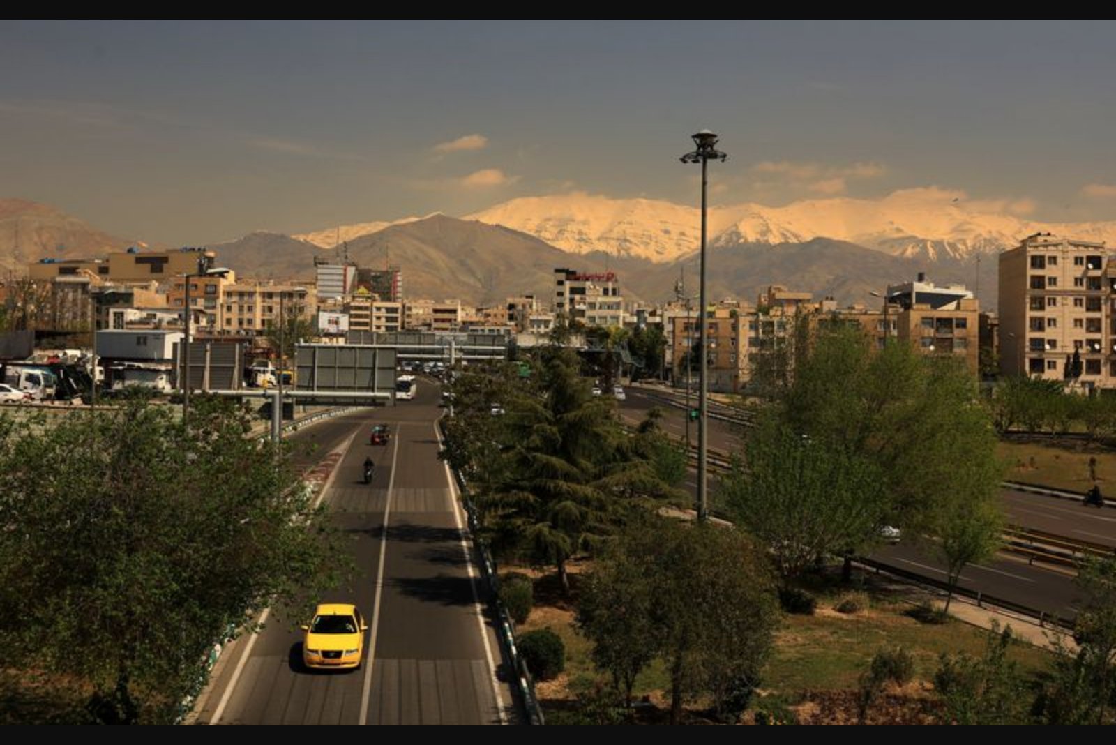 Iranians Brace for Continued Hardship and Political Pressure After Weeks of Bombing