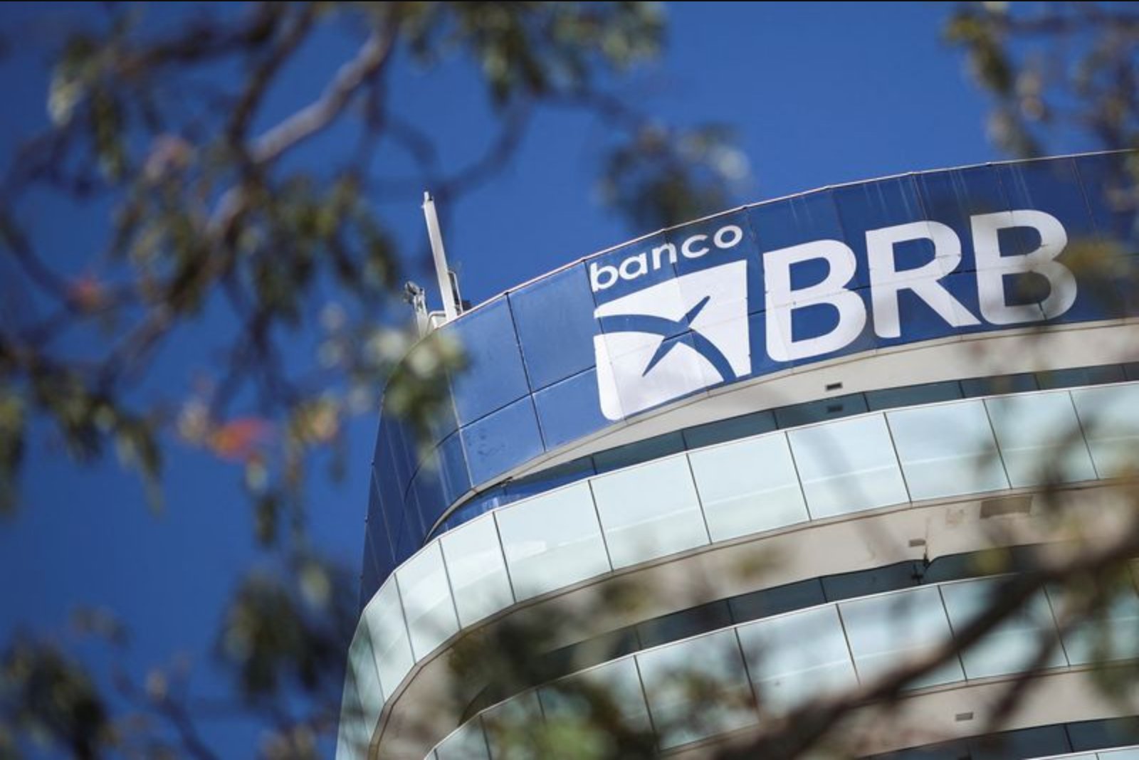 BRB and Quadra Capital agree fund to transfer 15 billion reais of Banco Master-linked assets