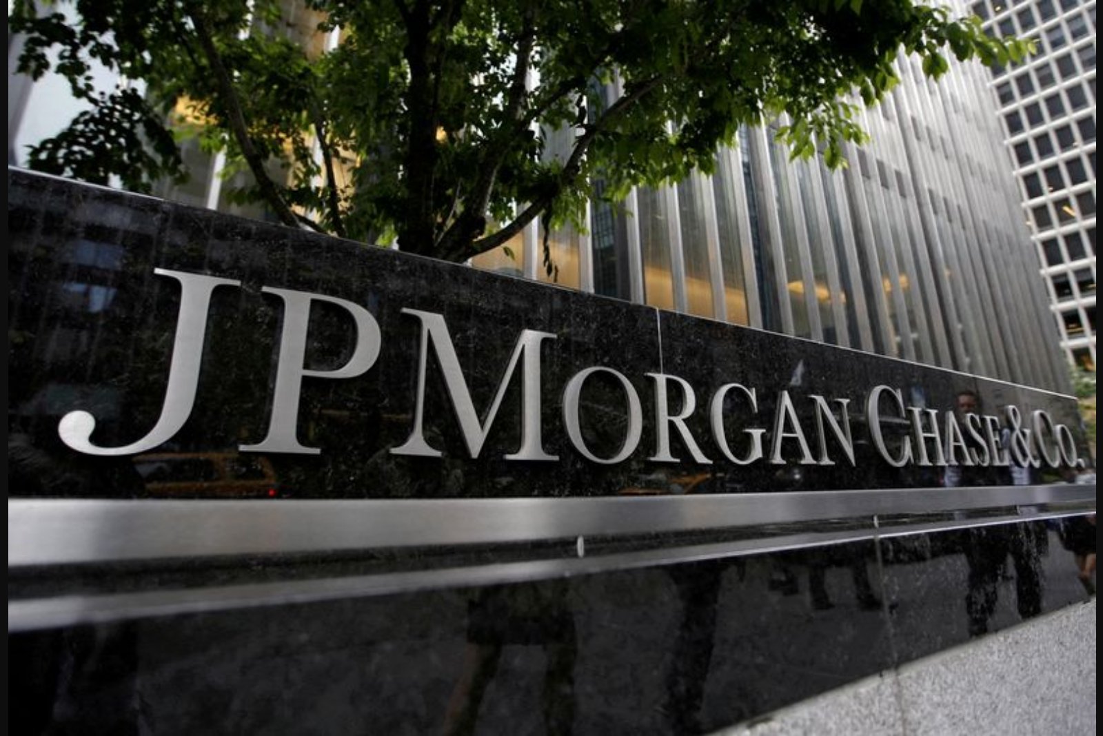 JPMorgan Names Former Bank of America Services Banker to Lead North America Team