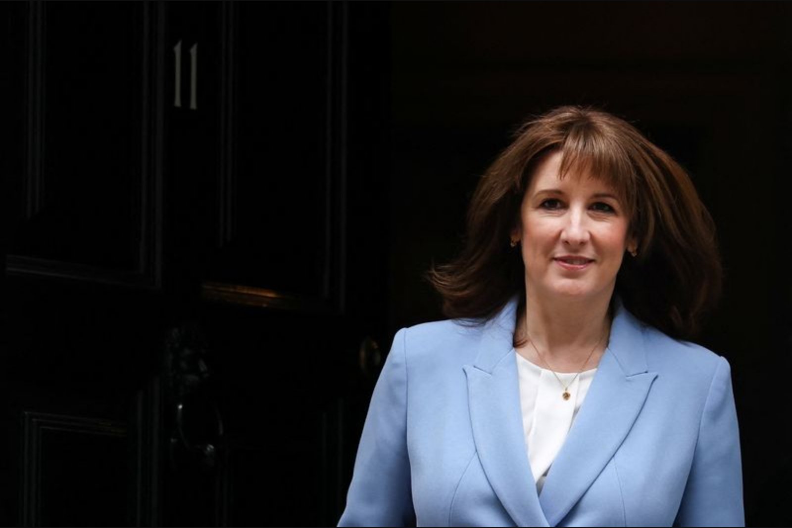 Reeves: UK fiscal headroom rises to 23.6 billion pounds for 2029/30