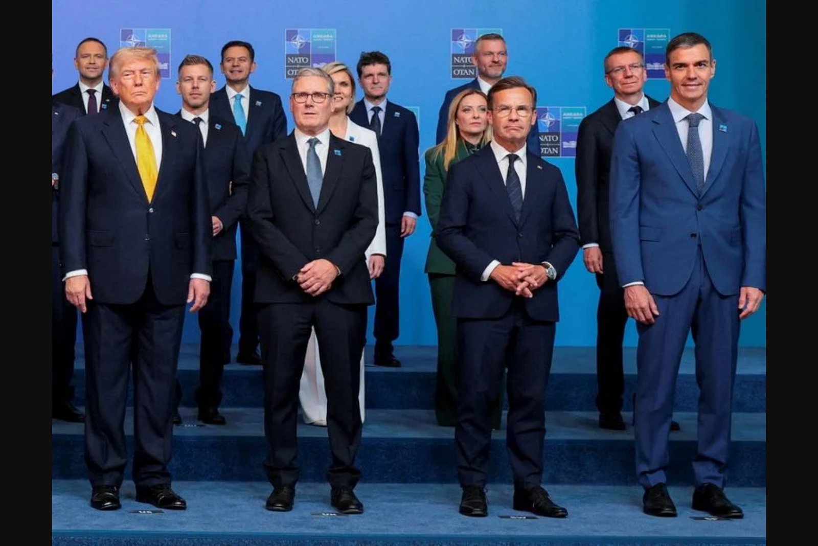 Oscillating Signals: Trump Alternates Threats and Praise at NATO Summit in Ankara