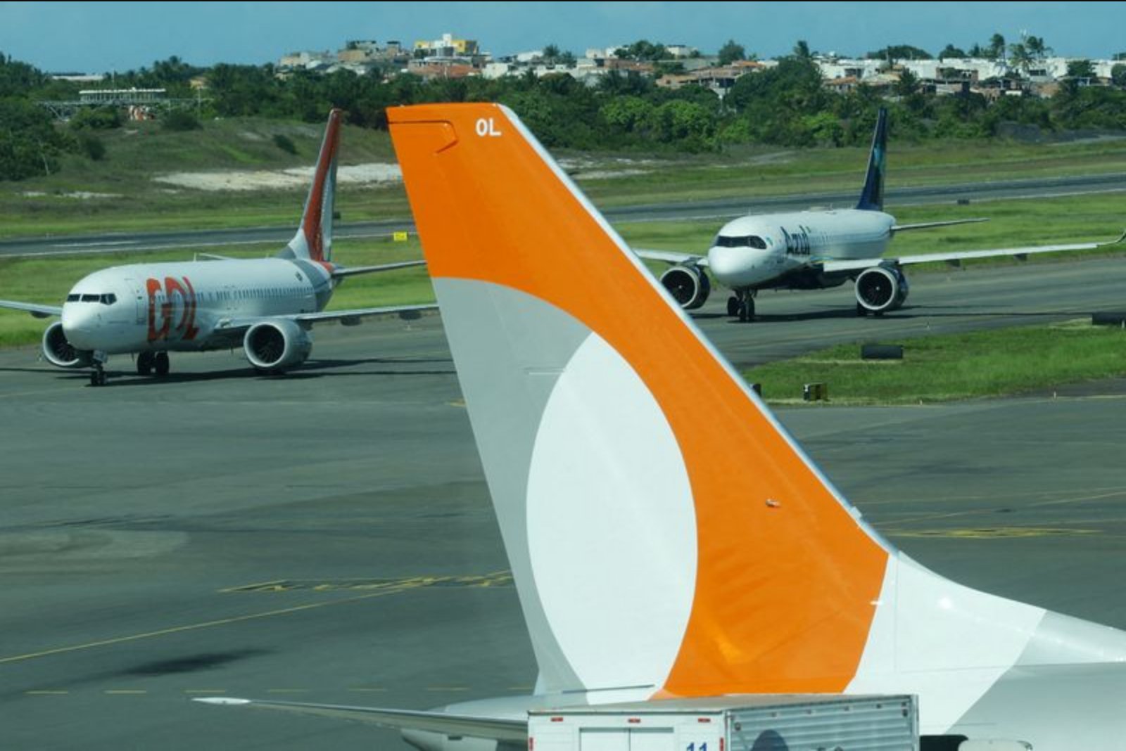 Brazilian minister seeks looser rules for public aviation credit to support carriers