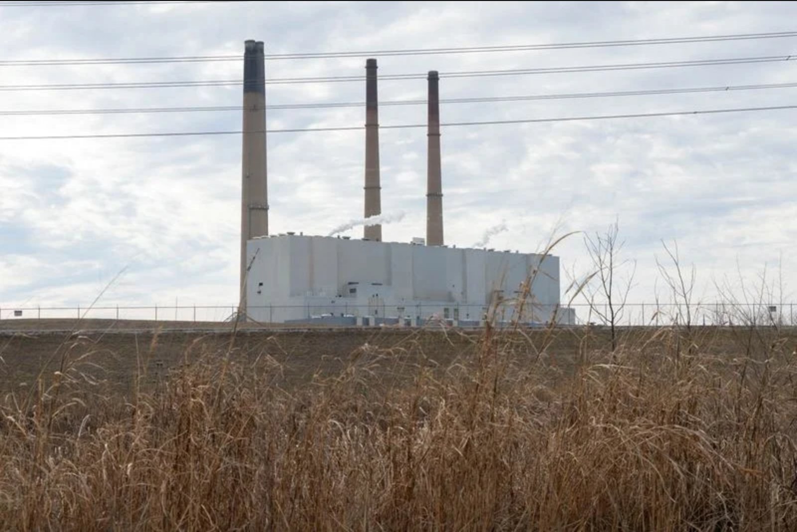 Appeals Court Blocks Trump EPA Effort to Roll Back Soot Standards for Power Plants
