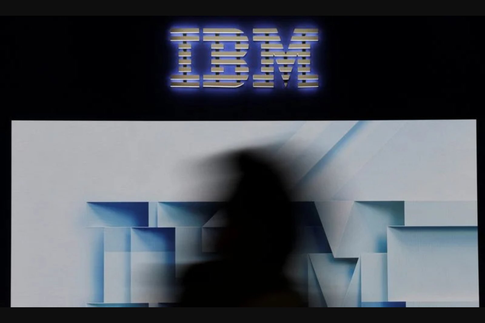 IBM Announces Breakthrough 0.7nm Chip Technology, Targets AI Compute Density Gains