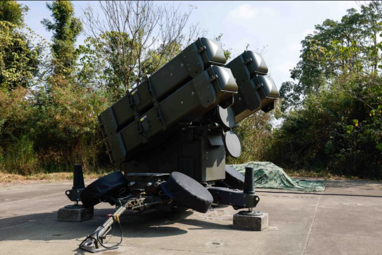 U.S. Arms Sales to Taiwan Not Linked to Iran Conflict, Source Says