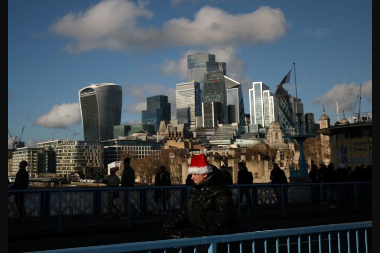 London Becomes Top Global FinTech Hub as European Funding Reaches U.S. Parity, Hedge Fund Says