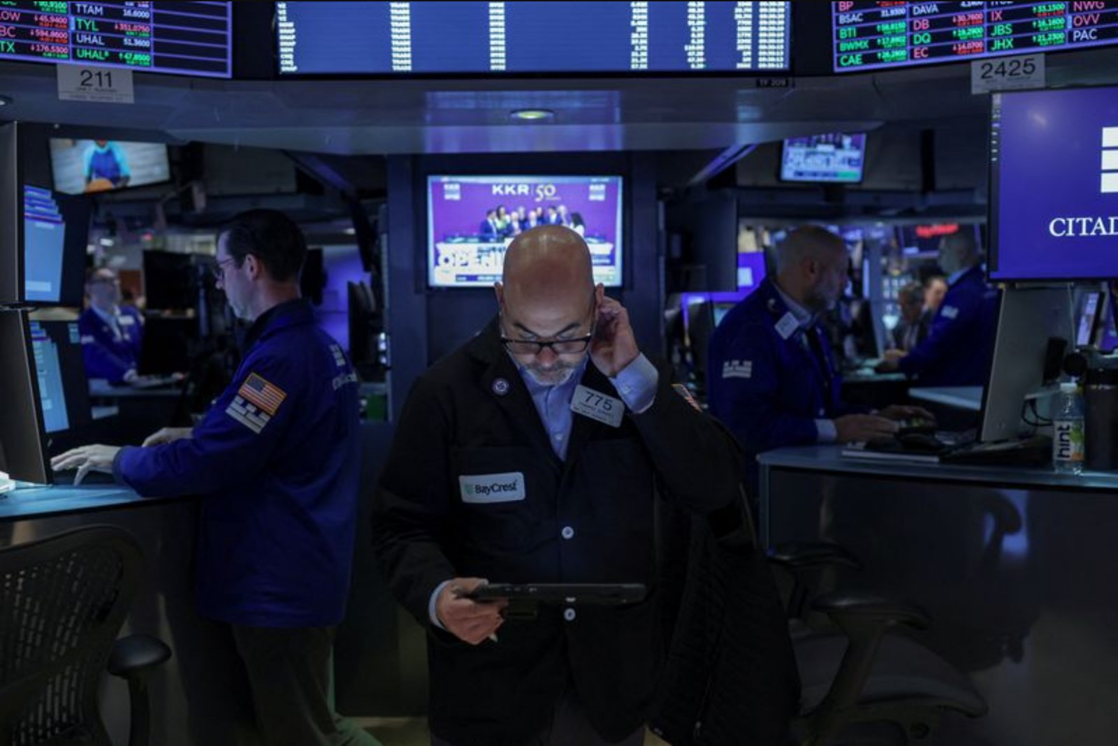 S&P 500 and Nasdaq Futures Tick Higher as Investors Eye Inflation Data and Trump’s China Trip