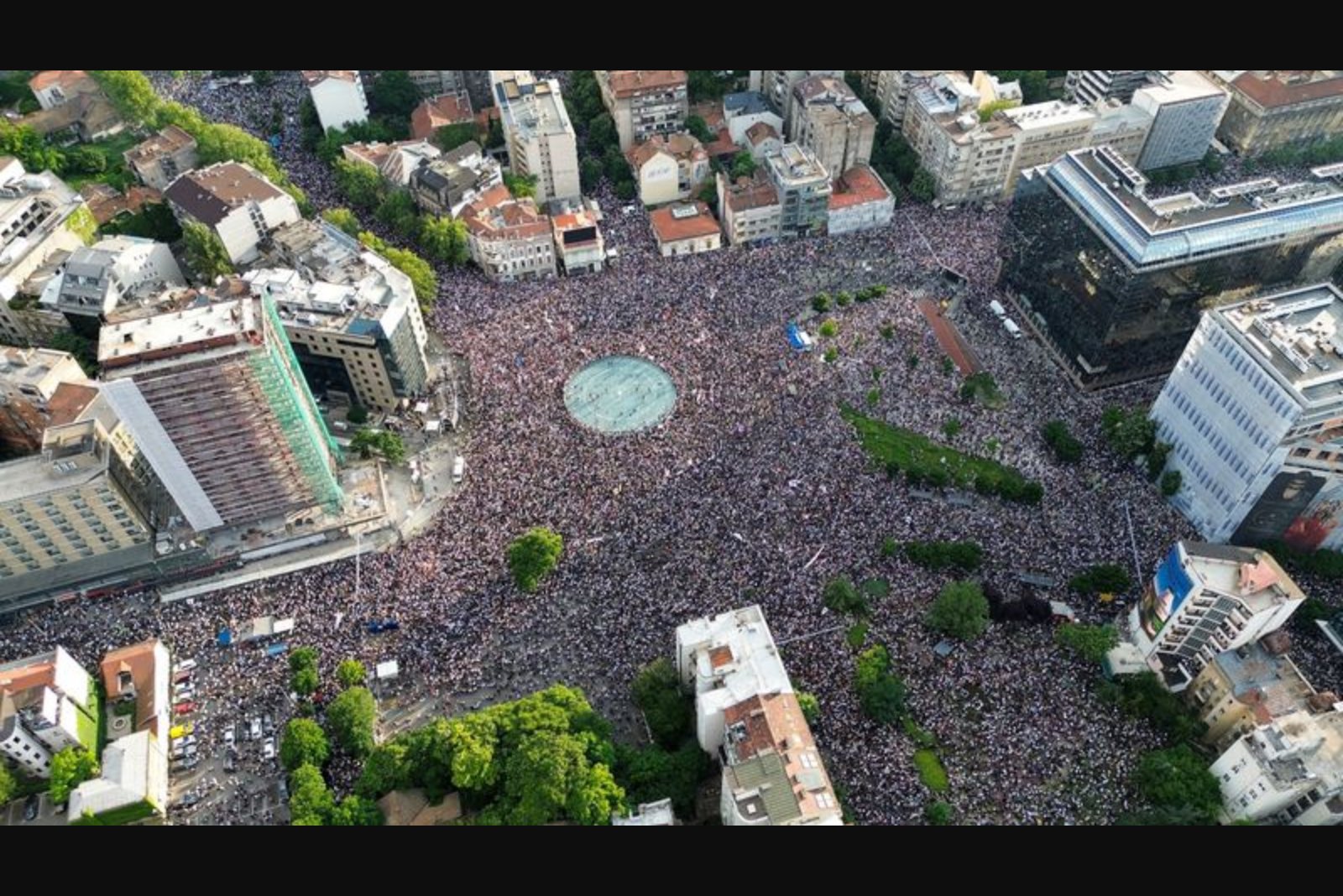 Clashes Erupt in Belgrade as Tens of Thousands Demand President’s Exit