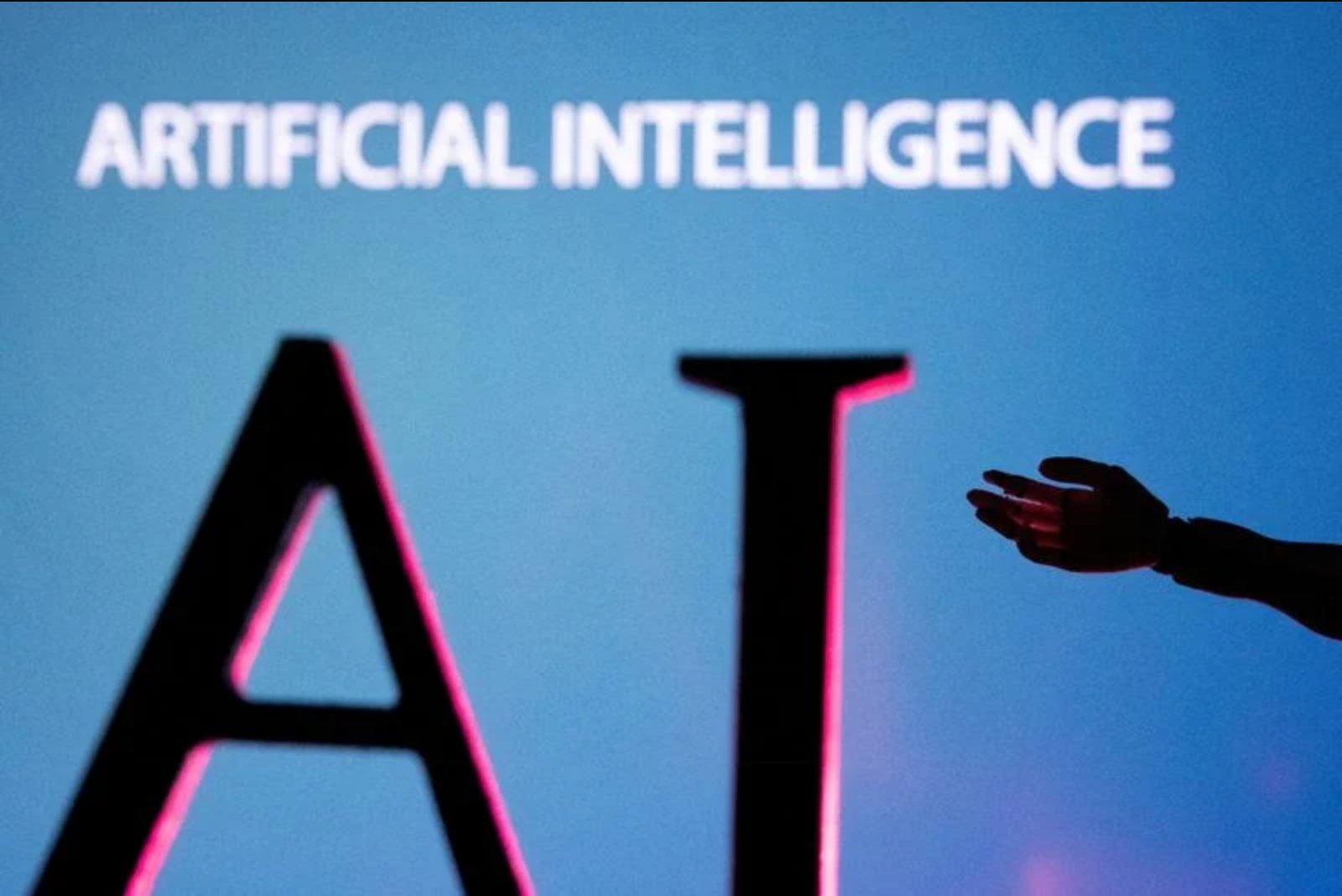 Rising AI Bills Drive Firms Toward Cheaper, Smaller Models