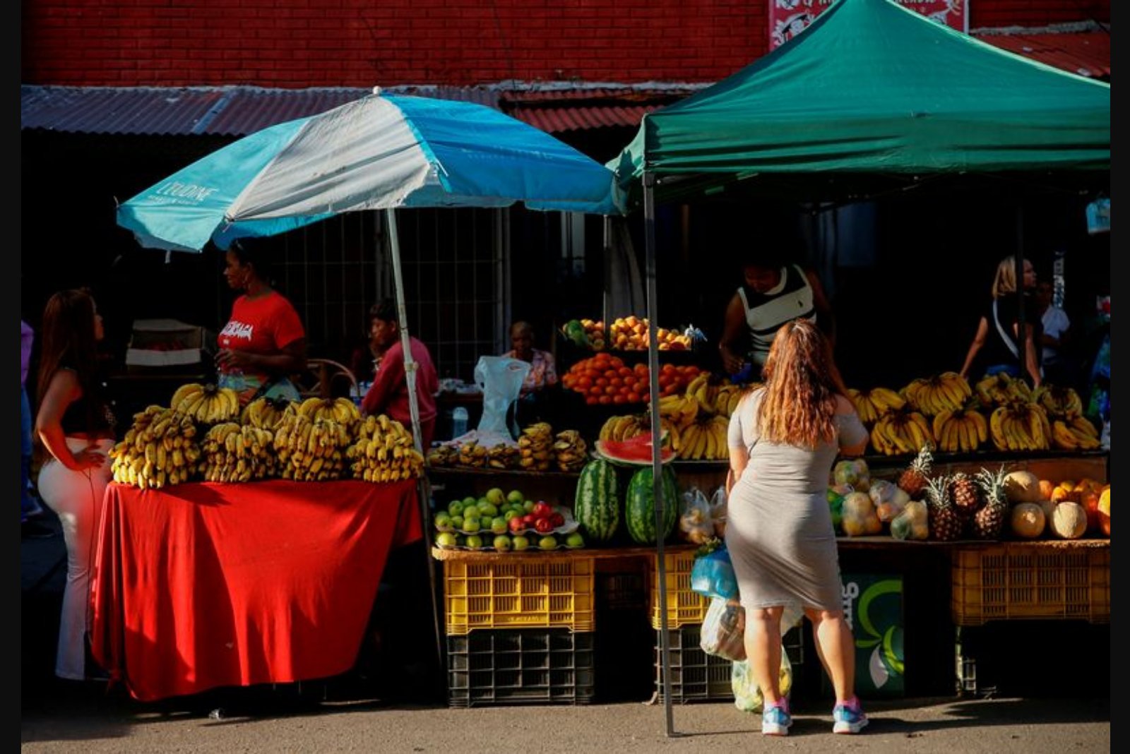 Venezuela Reports 7.07% Yearly GDP Gain in Q4; Central Bank Flags Sanctions