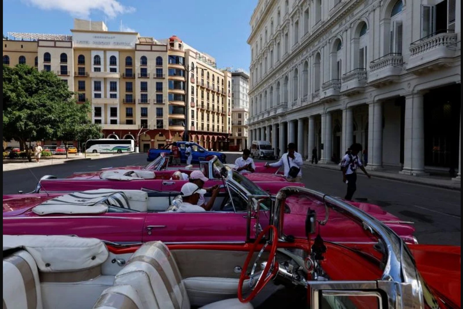 Foreign Visitors Thin at Cuba’s Major Tourist Spots as Industry Struggles to Recover