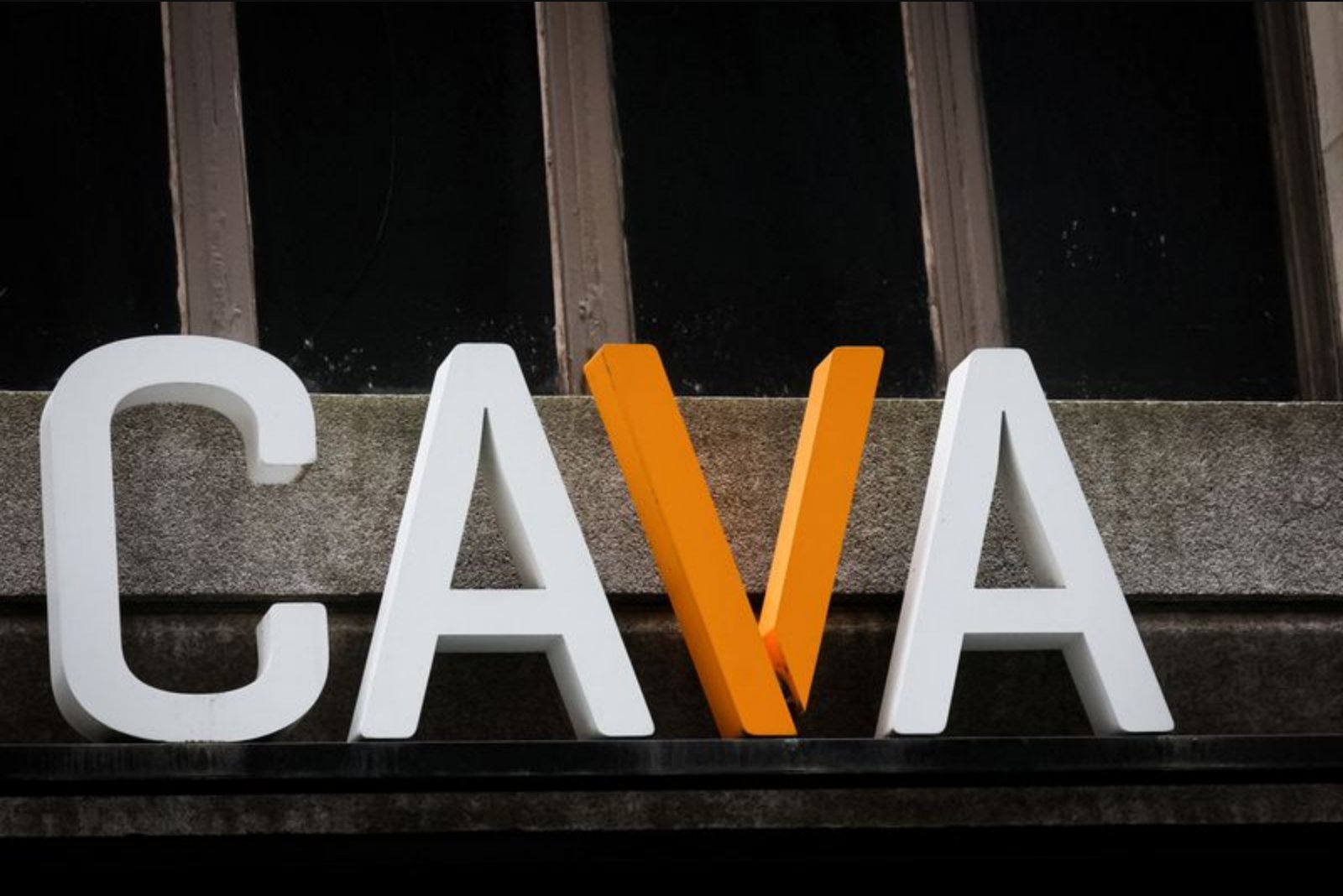 Cava Sees Same-Store Sales Outperforming Street Estimates Despite Margin Headwinds
