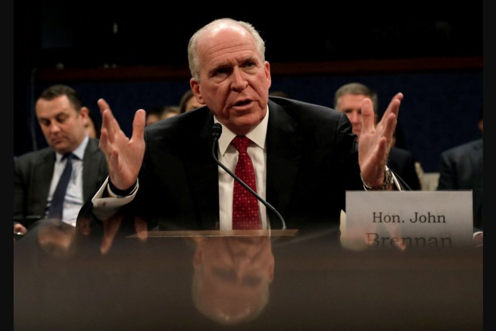 FBI Interviews CIA Personnel in Probe of John Brennan's Role in 2017 Russia Assessment
