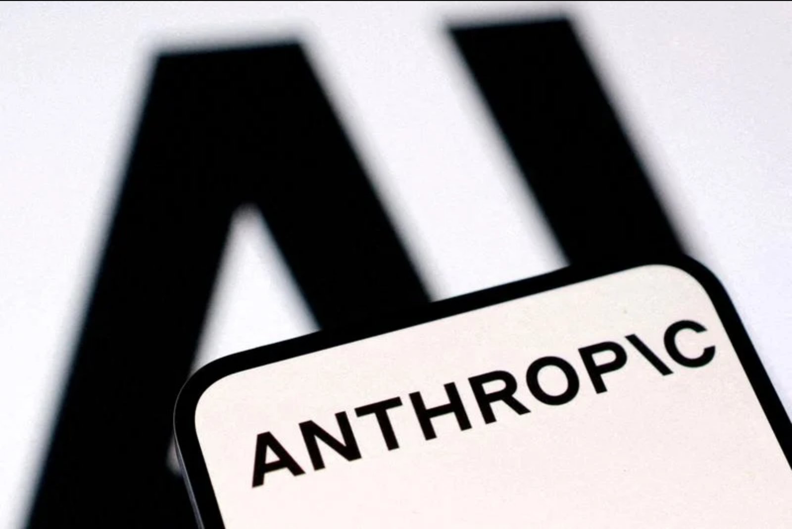 Anthropic Urges Joint Mechanism to Slow Frontier AI if Self-Improvement Outpaces Risk Controls