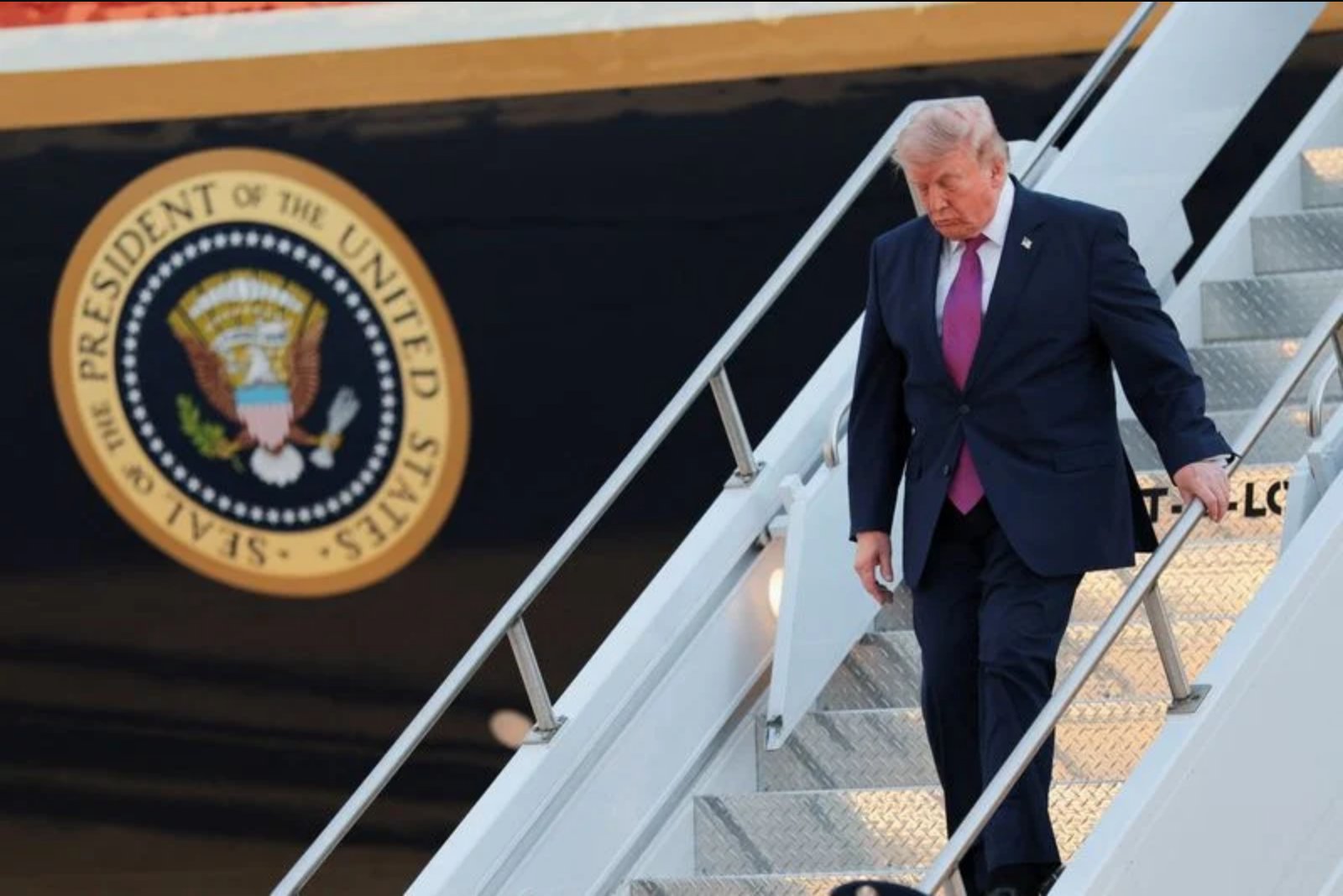 Justice Department Subpoenas New York Times Reporters Over Air Force One Coverage