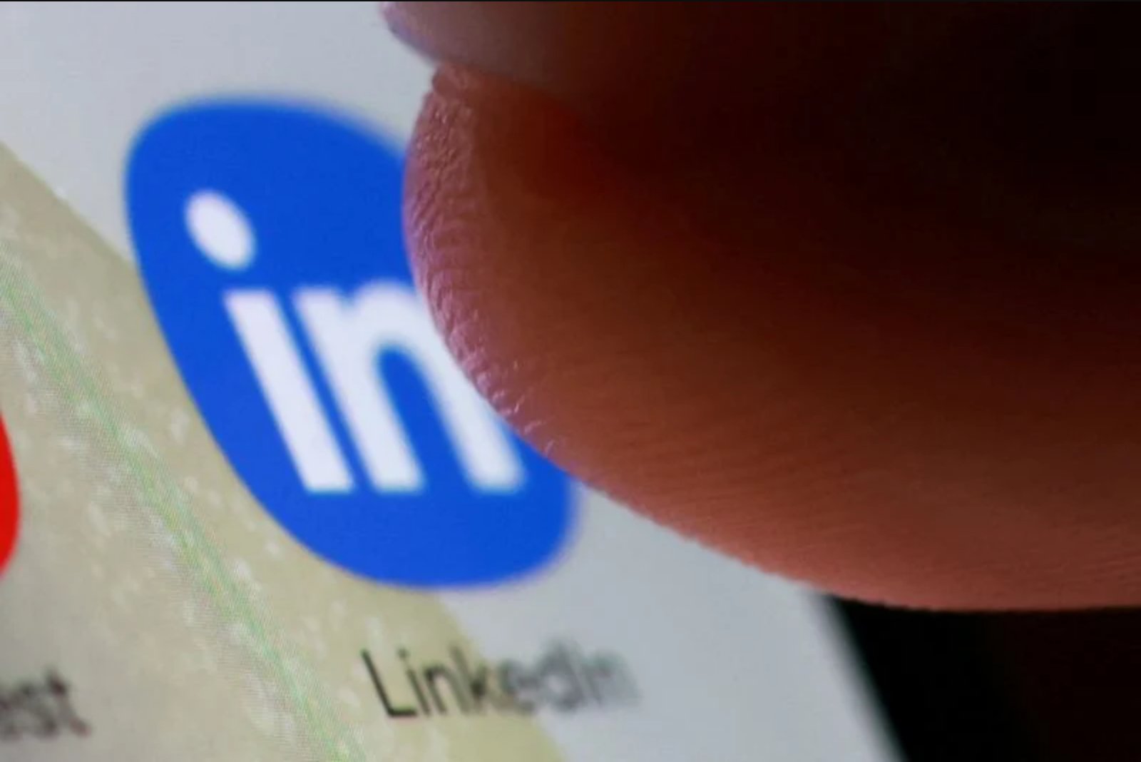 LinkedIn Rolls Out BrandWorks to Court Business Advertisers, Seeks $100M Run Rate