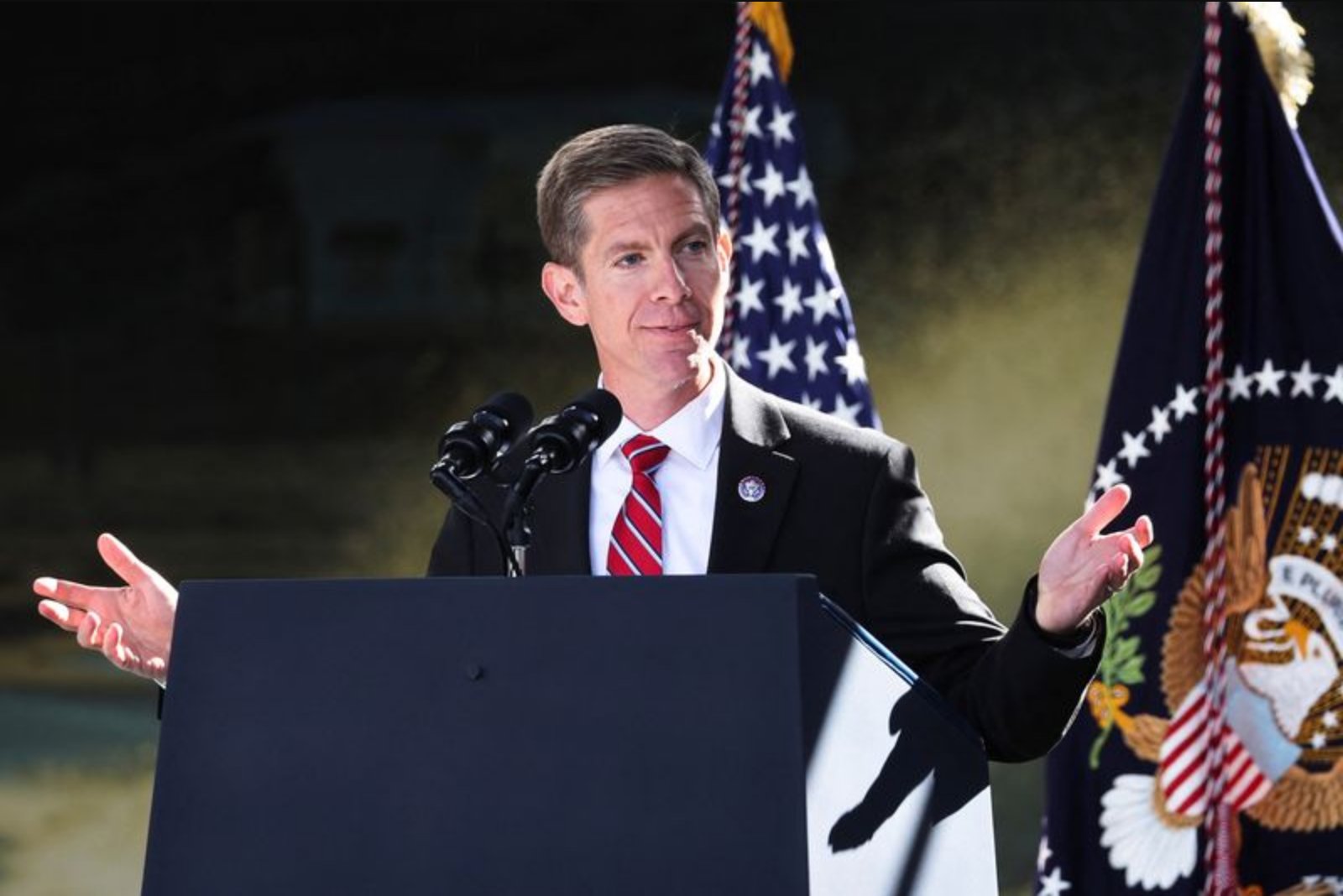 U.S. Democrats Draft Bill Targeting Prediction Markets After Controversial Iran Bets