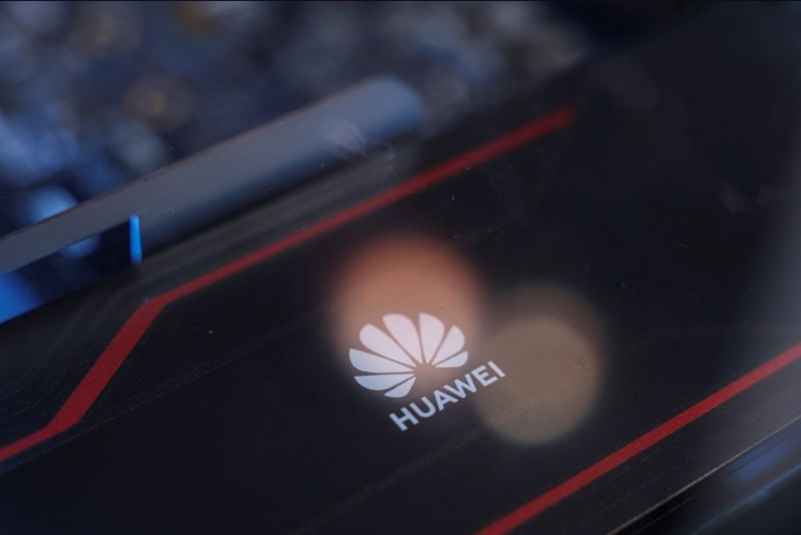 He Tingbo and Huawei's New Chip Path: From Backup Lifeline to Centerpiece of China's Semiconductor Drive