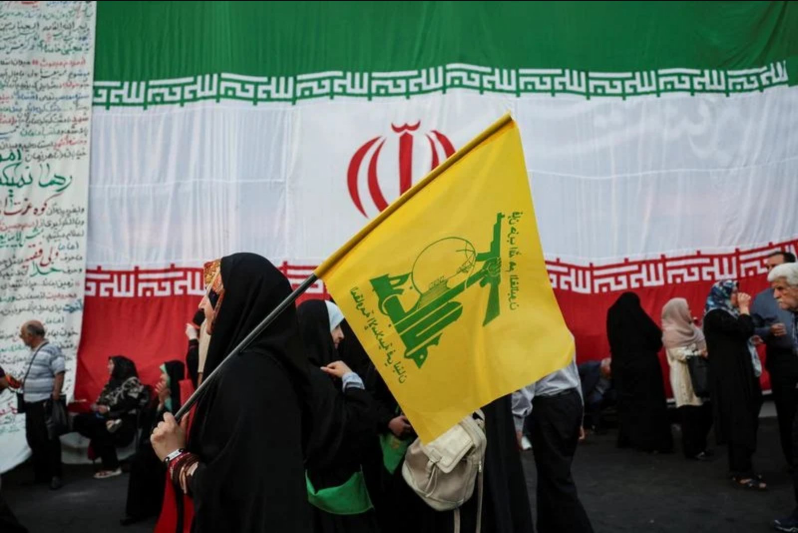 Iran Reaffirms Backing for Hezbollah, Makes Israeli Withdrawal a Precondition for Any U.S. Deal