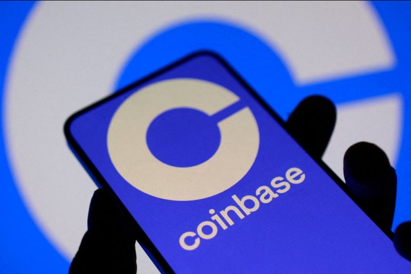 Coinbase Posts Second Consecutive Quarterly Loss as Crypto Trading Slows