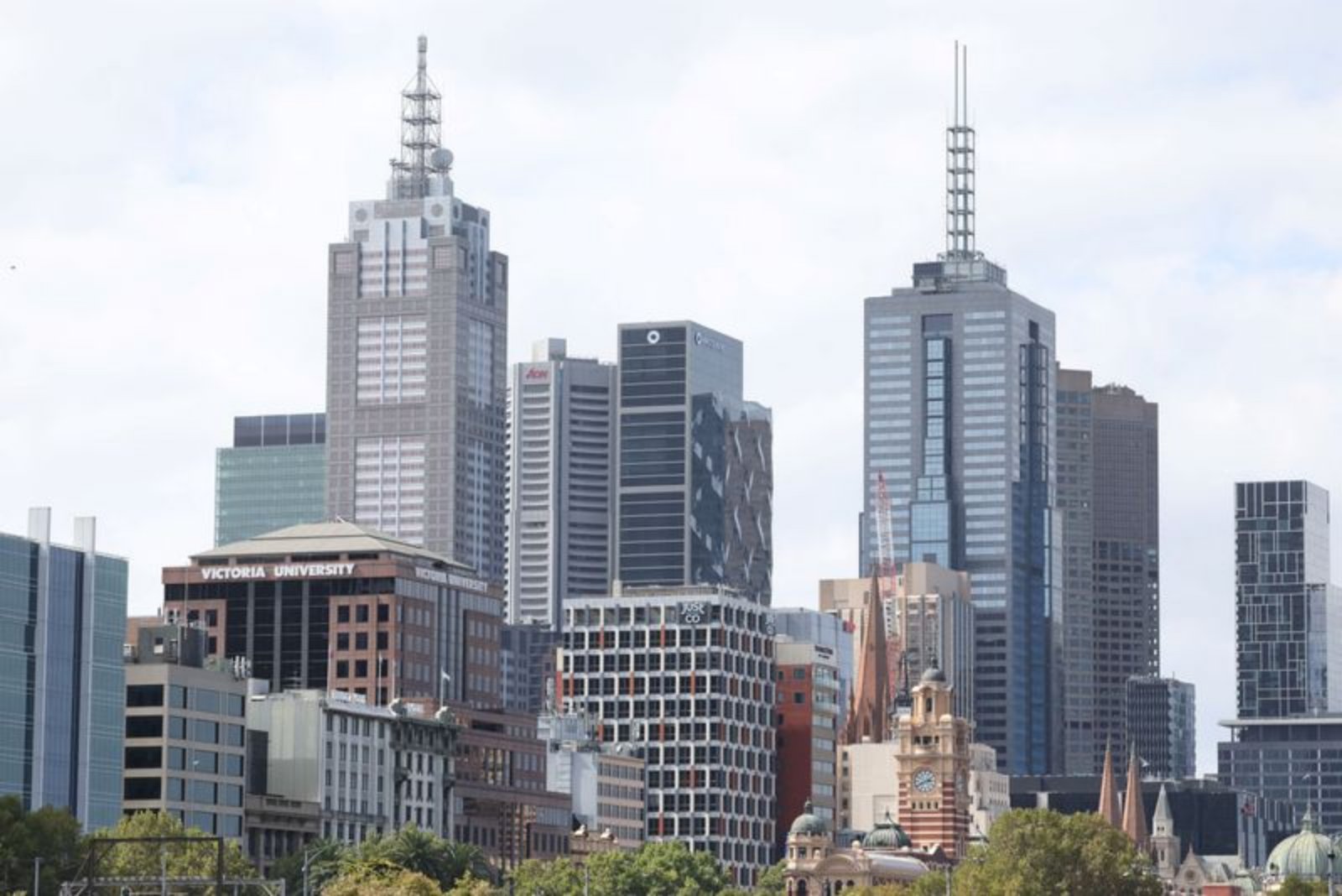 Treasurer Signals Tax Overhaul in May Budget as Middle East Conflict Threatens Inflation and Growth