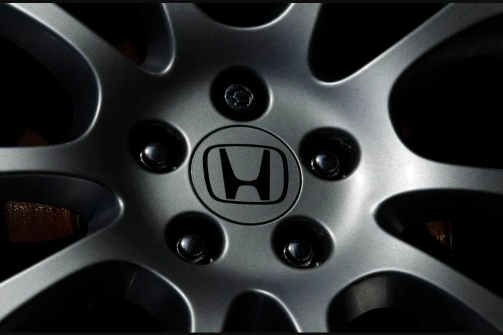 Honda America Issues Recall Covering 880,514 U.S. Vehicles Over Rear Suspension Defect
