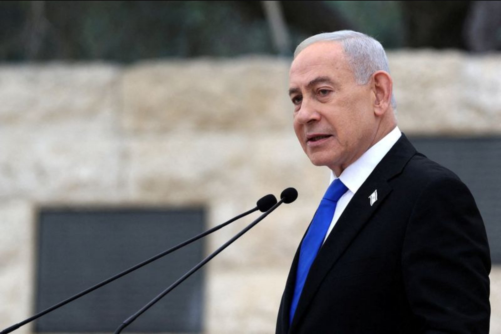 Netanyahu Criticized at Home After U.S. Intervention Halts Planned Strikes on Beirut