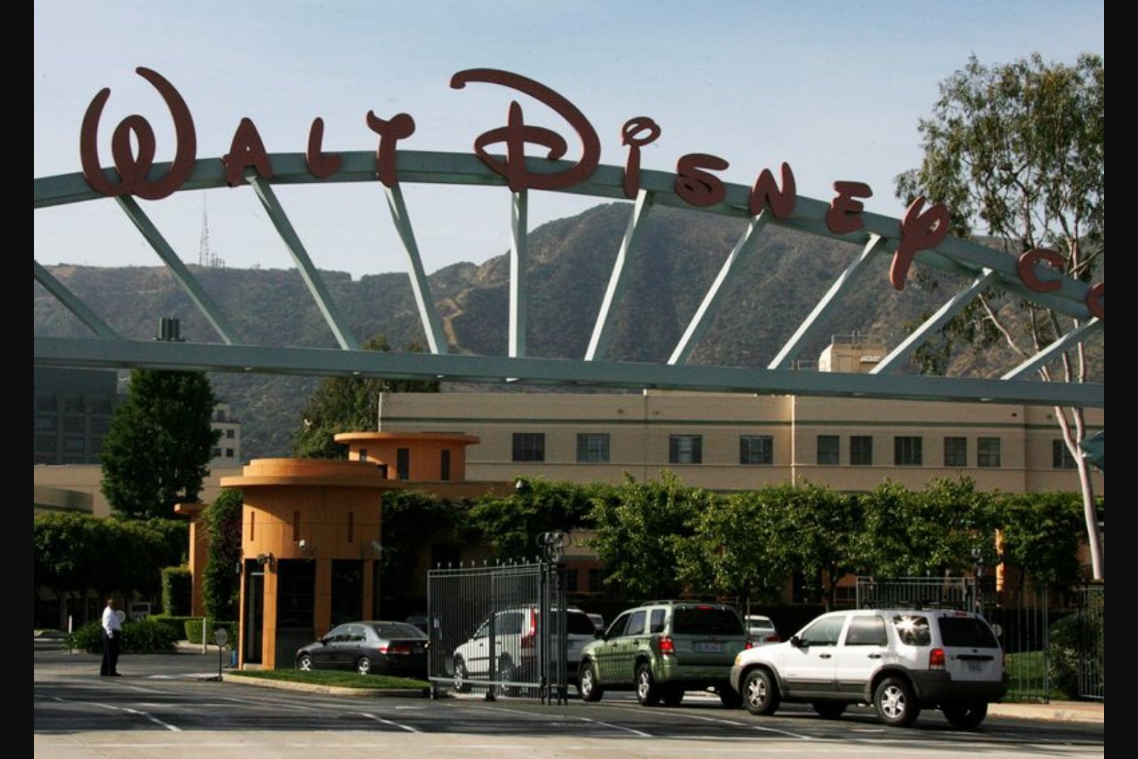 Disney Elevates Paul Roeder to Lead Global Communications