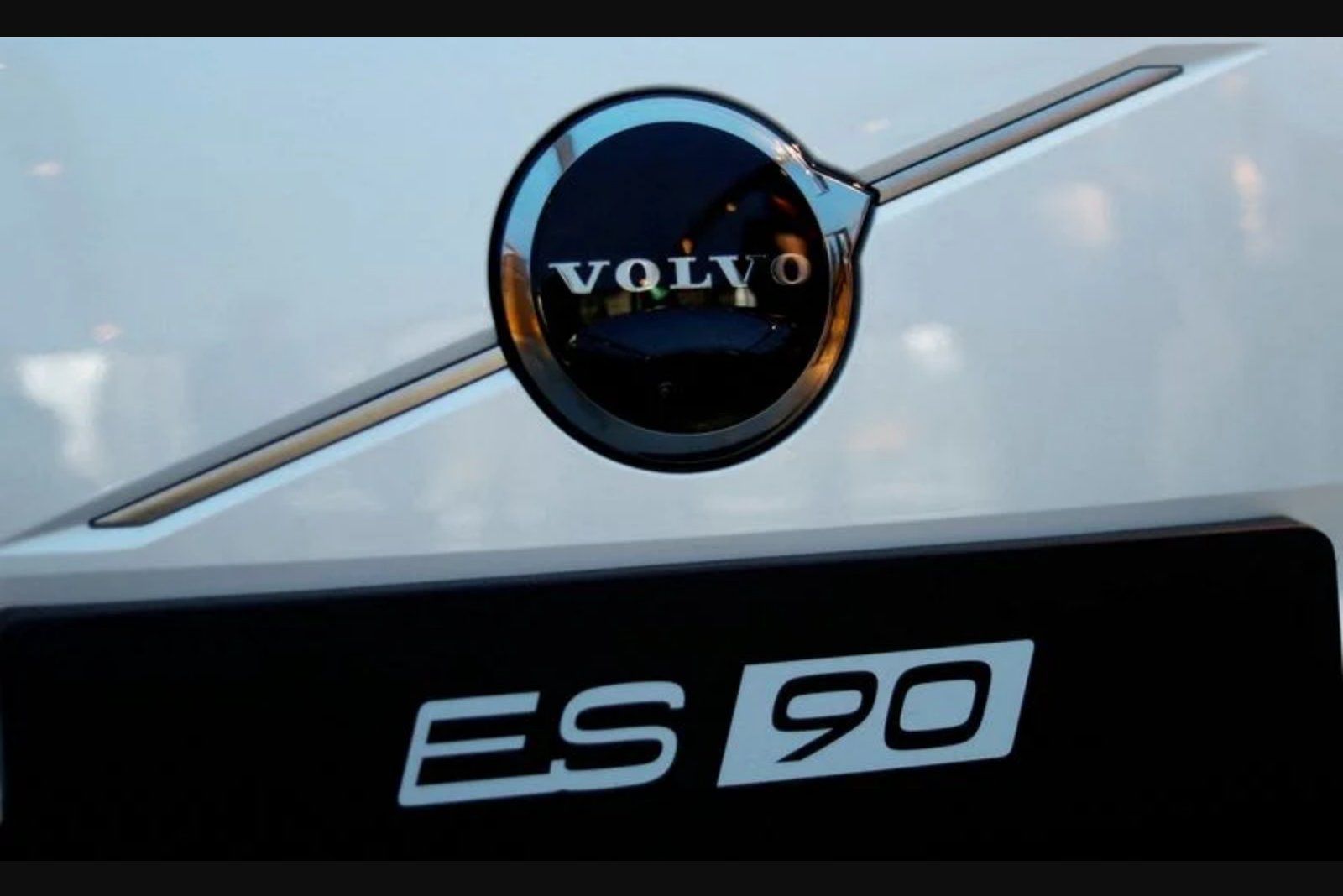 Volvo Group Sees Solid European Demand, Robust North American Market; Autonomous and Power Units Set Ambitious Targets