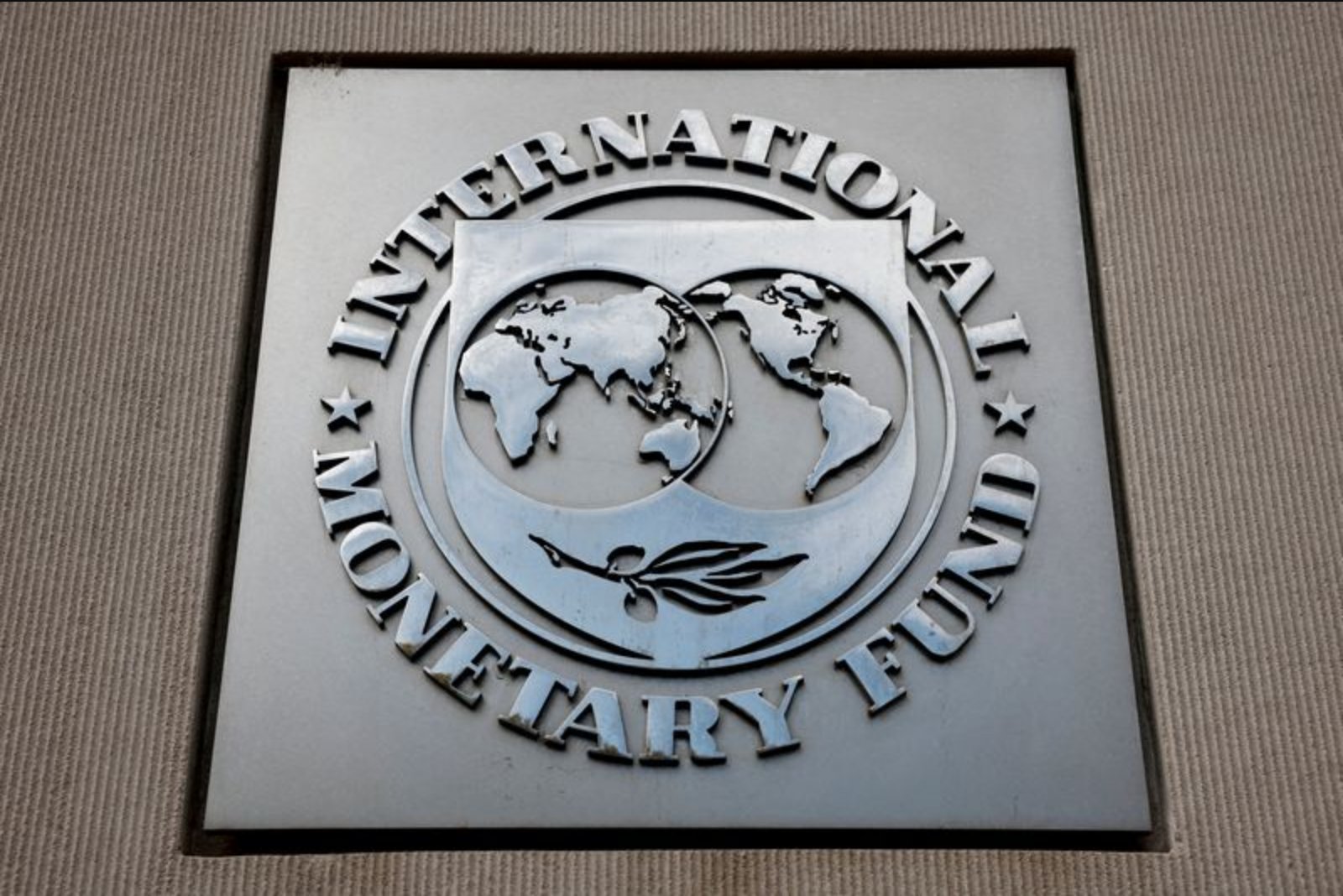 IMF Says Upsurge in Energy Prices Tied to Iran Conflict Could Raise Inflation and Slow Growth