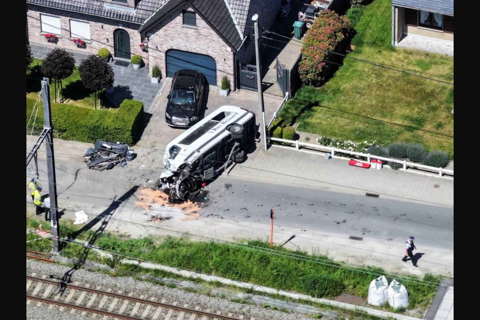 Train Collides with School Minivan at Belgian Level-Crossing, Four Killed