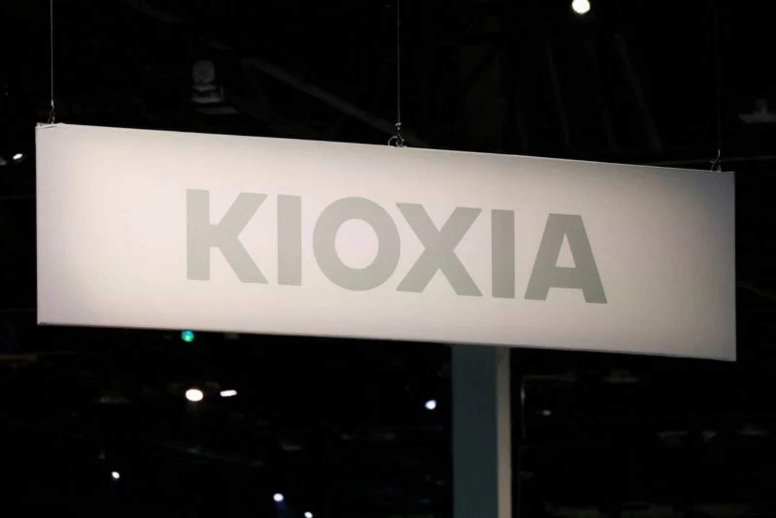 Kioxia Plunges as AI Stock Selloff Follows OpenAI IPO Report