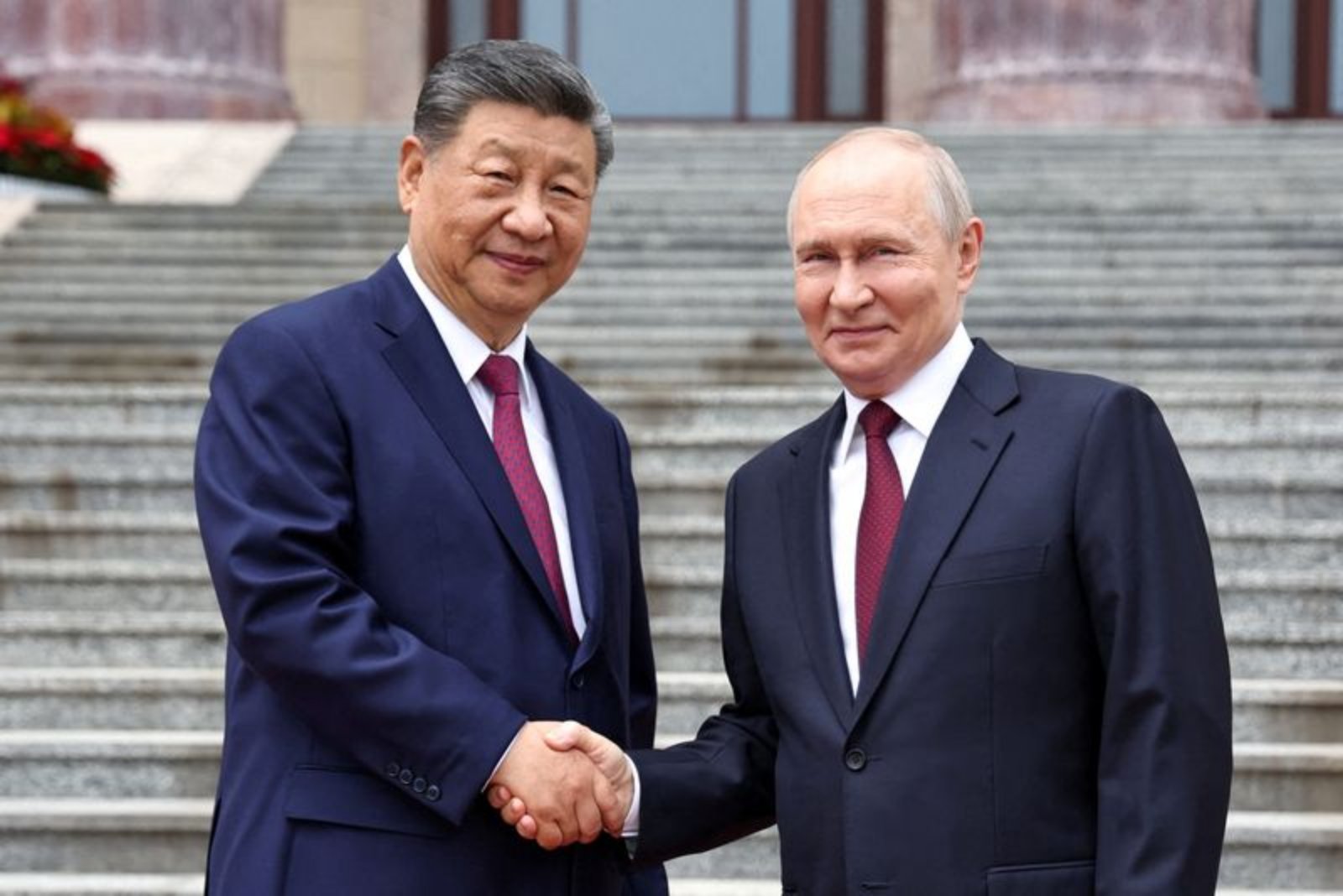 Xi and Putin Affirm Deeper Ties, Criticize U.S. Missile Shield; Major Gas Pipeline Still Unresolved