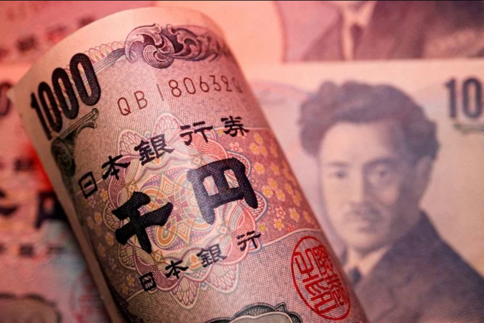 Yen Surges as Markets Eye Possible Japanese Intervention and Changed Tactics