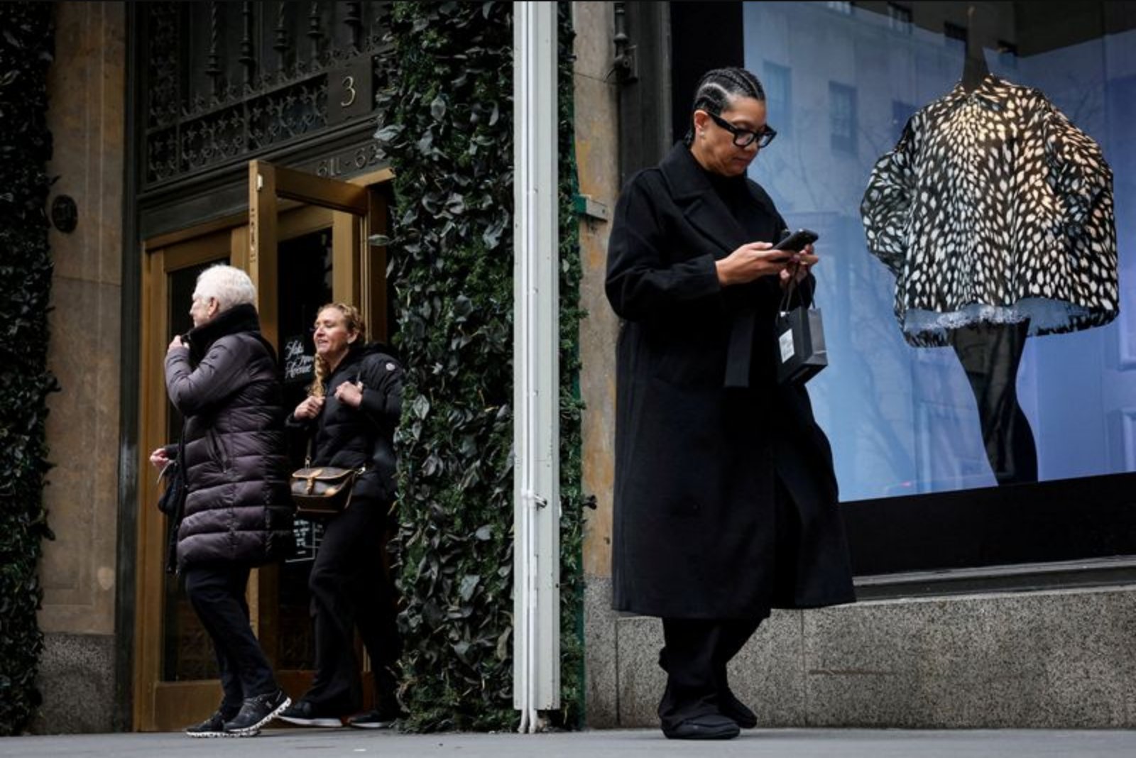 Saks Global to close nine additional stores as part of bankruptcy restructuring